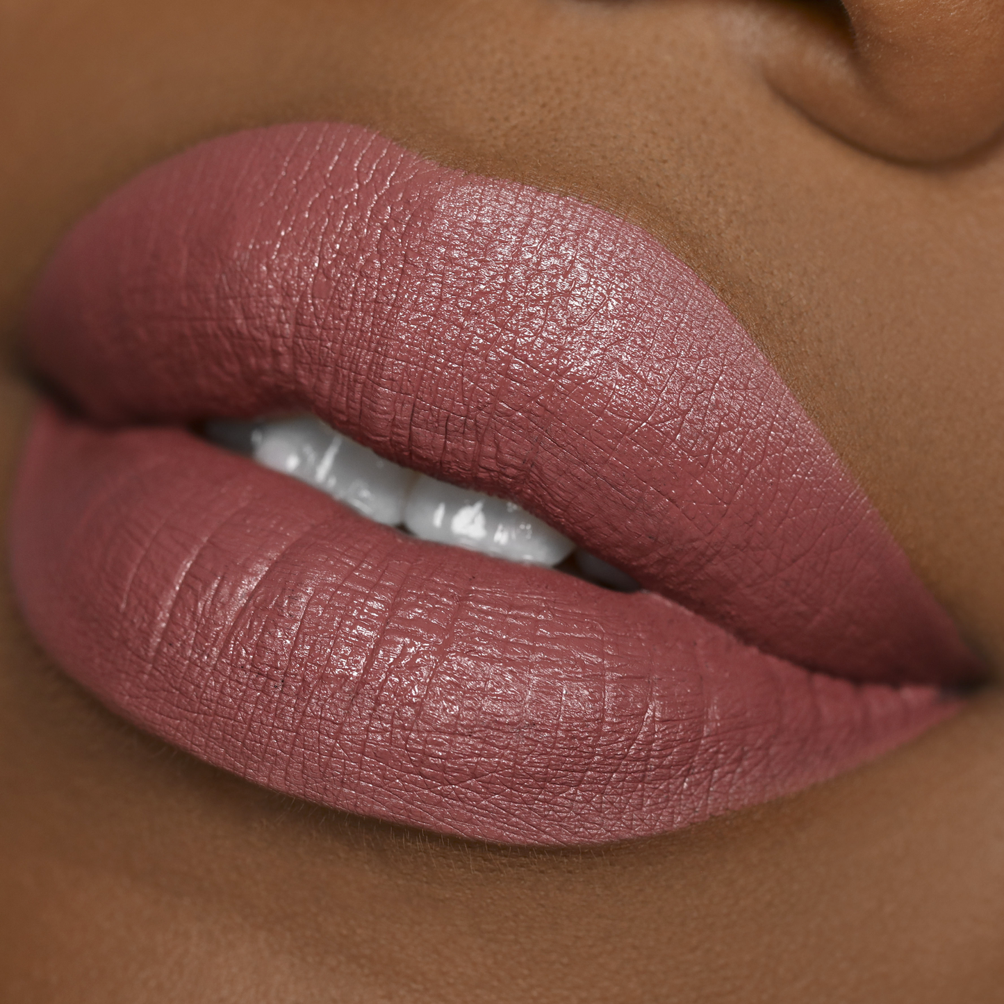 Long Lasting Liquid Lipstick - Dutchess - Trending Wellness Store