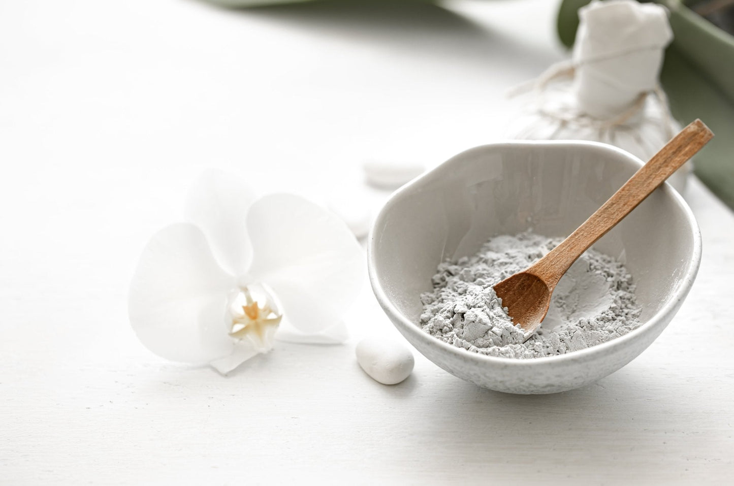 Organic Dead Sea Mud Mask With Bentonite Clay - Exfoliate & Rejuvenate - Trending Wellness Store