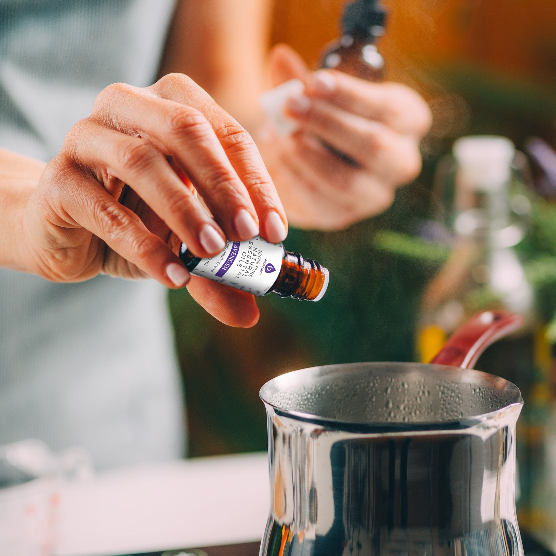100% Pure & Natural Lavender Essential Oils - Trending Wellness Store