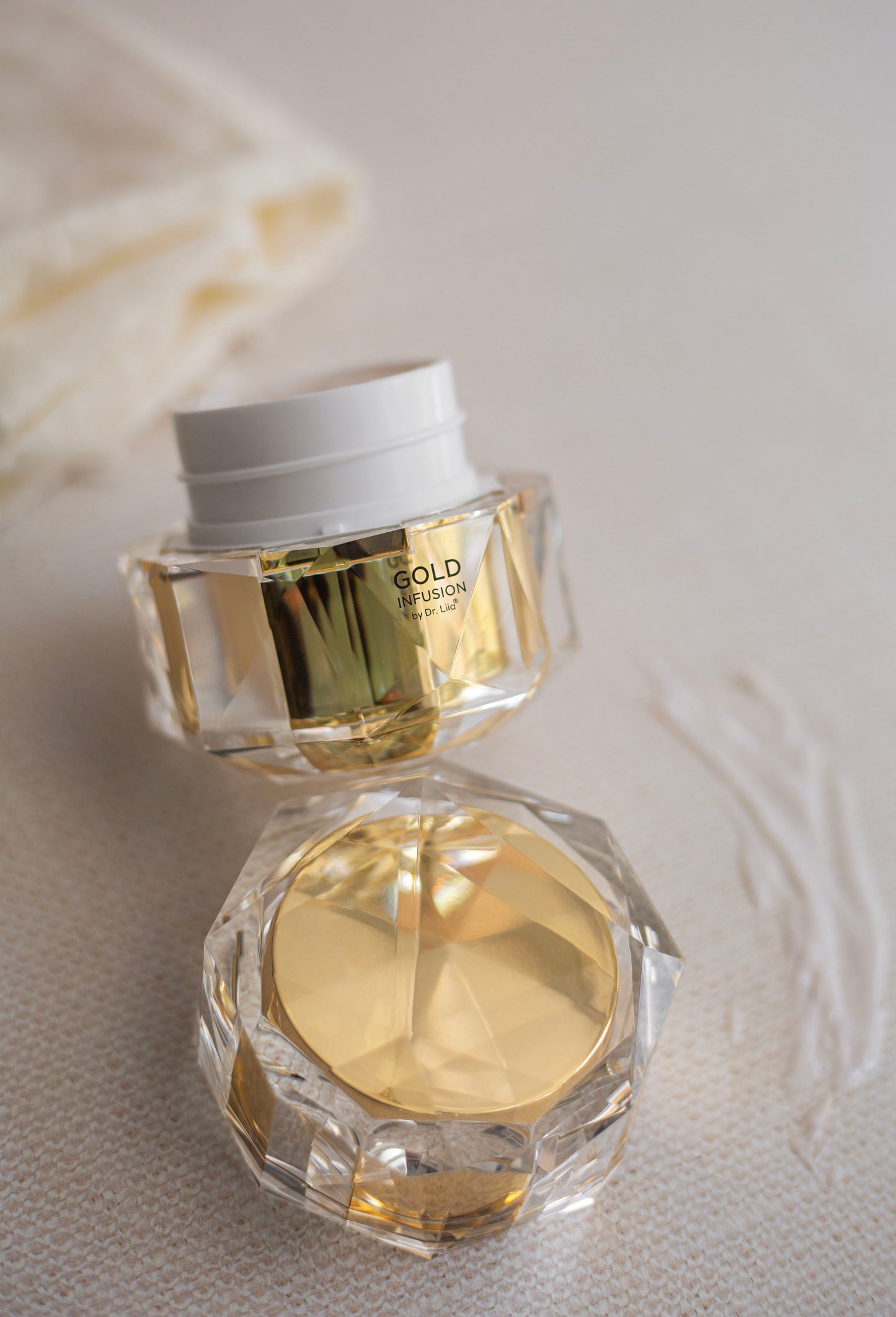 Anti-Aging Gold Infusion Cream – Brightening, Firming & Hydrating Moisturizer - Trending Wellness Store