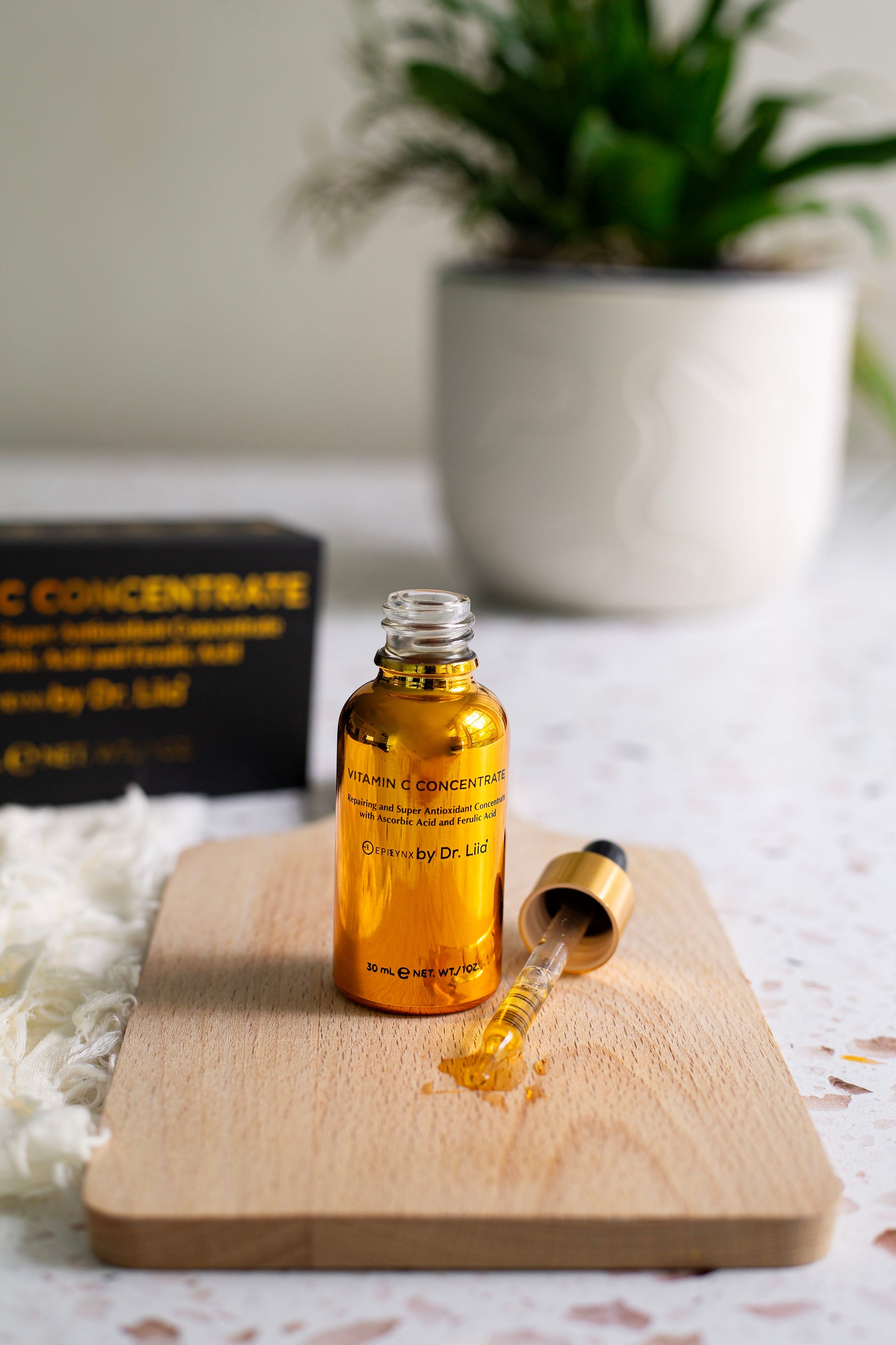 Brightening Vitamin C Glow Serum for Sensitive & Dry Skin – Vegan, Gluten-Free, Anti-Aging, Fragrance-Free - Trending Wellness Store