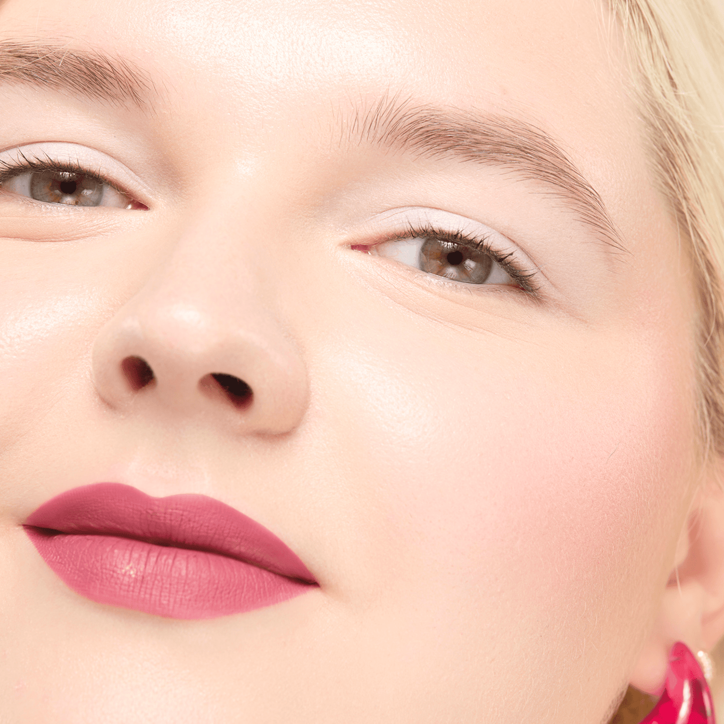 Clean Canvas Eye Concealer and Base White - Trending Wellness Store