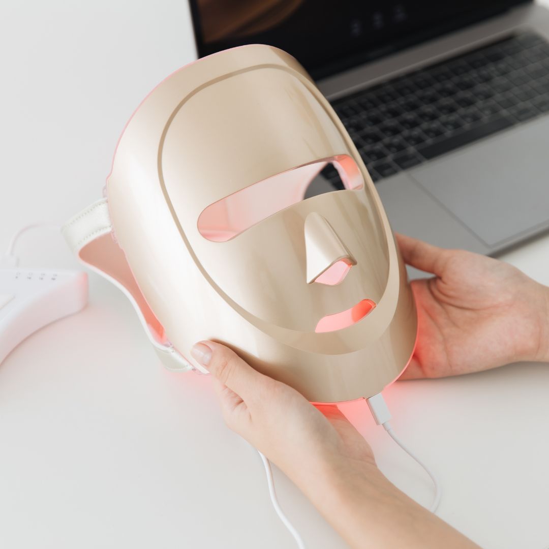 Eco Face Platinum LED Mask (Gold) - Trending Wellness Store