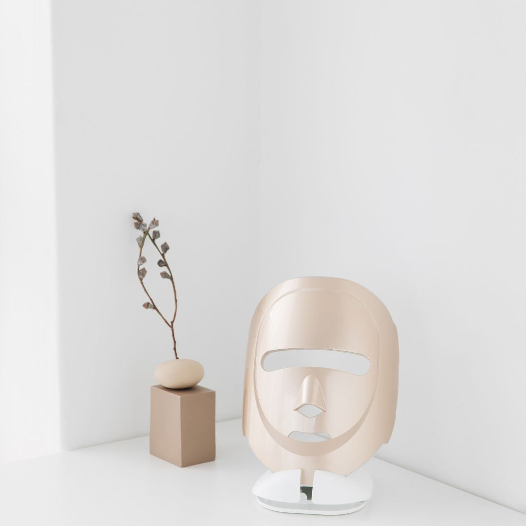 Eco Face Platinum LED Mask (Gold) - Trending Wellness Store