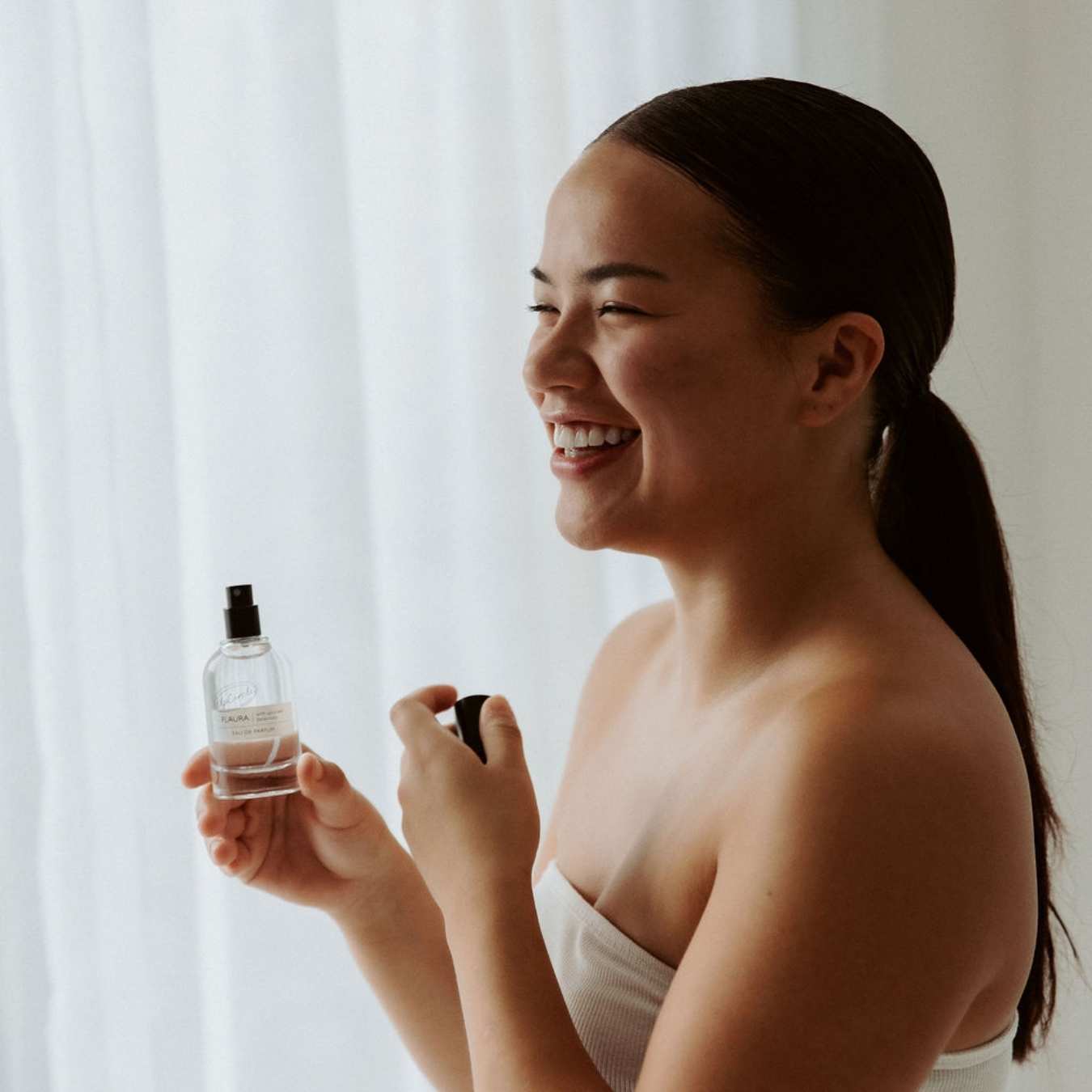 Flaura Eau De Parfum - Trending Wellness Store