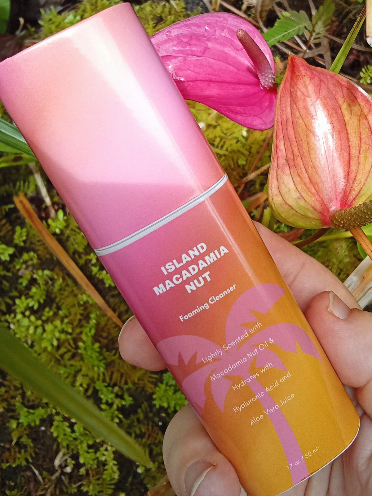 Island Macadamia Nut™ Foaming Cleanser - Trending Wellness Store