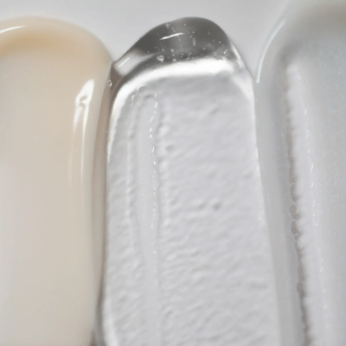 Light Therapy Boosting Face & Neck Serum - Trending Wellness Store