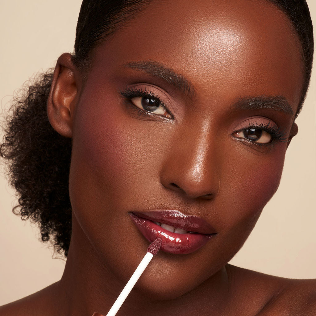 Luxe Lip Nourishing Oil with Hyaluronic + Vitamin E - Trending Wellness Store