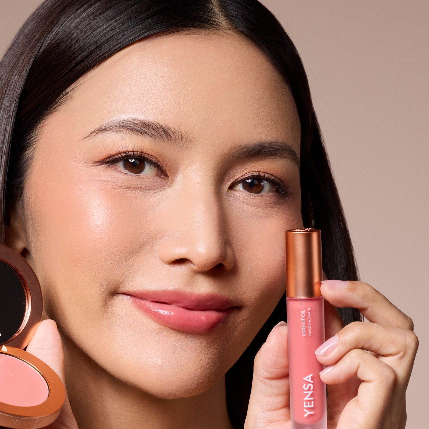 Luxe Lip Nourishing Oil with Hyaluronic + Vitamin E - Trending Wellness Store