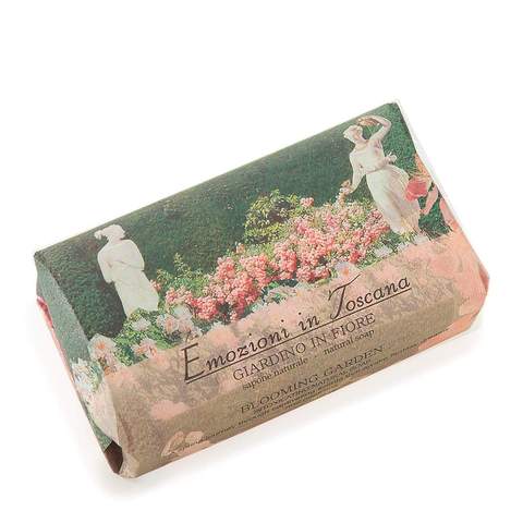 Nesti Dante Blooming Gardens Soap 250 gr - Trending Wellness Store