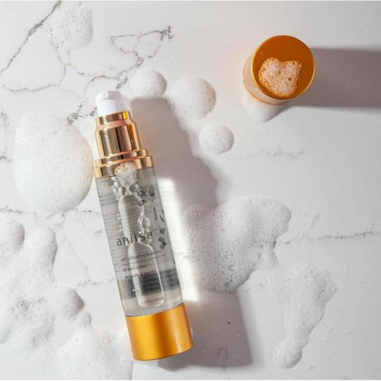 Oil to Foam Facial Cleanser - Trending Wellness Store