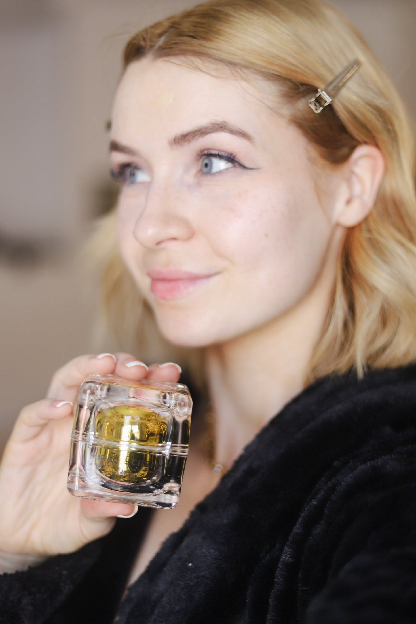 Rich Calming Cream for Dry, Stressed & Sensitive Skin - Vegan, Gluten-Free, Ultra-Hydrating - Trending Wellness Store