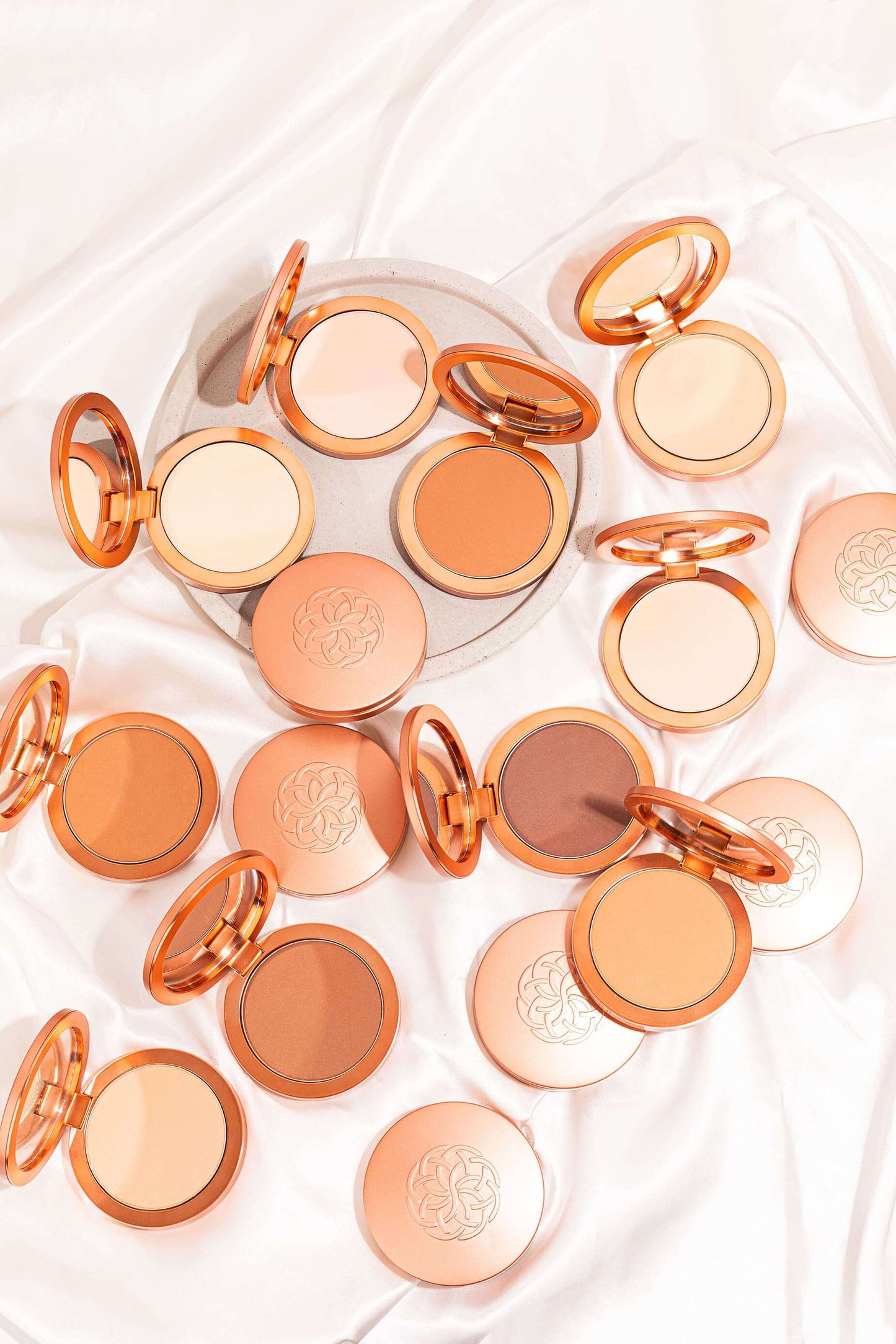 Super Serum Silk Matte Powder Peptide Foundation - Trending Wellness Store