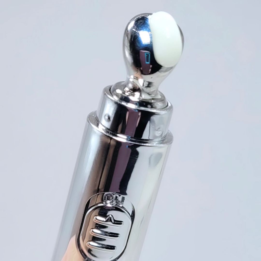 Say Goodbye to Puffy Eyes: Eye Cream for Sensitive Skin - Trending Wellness Store