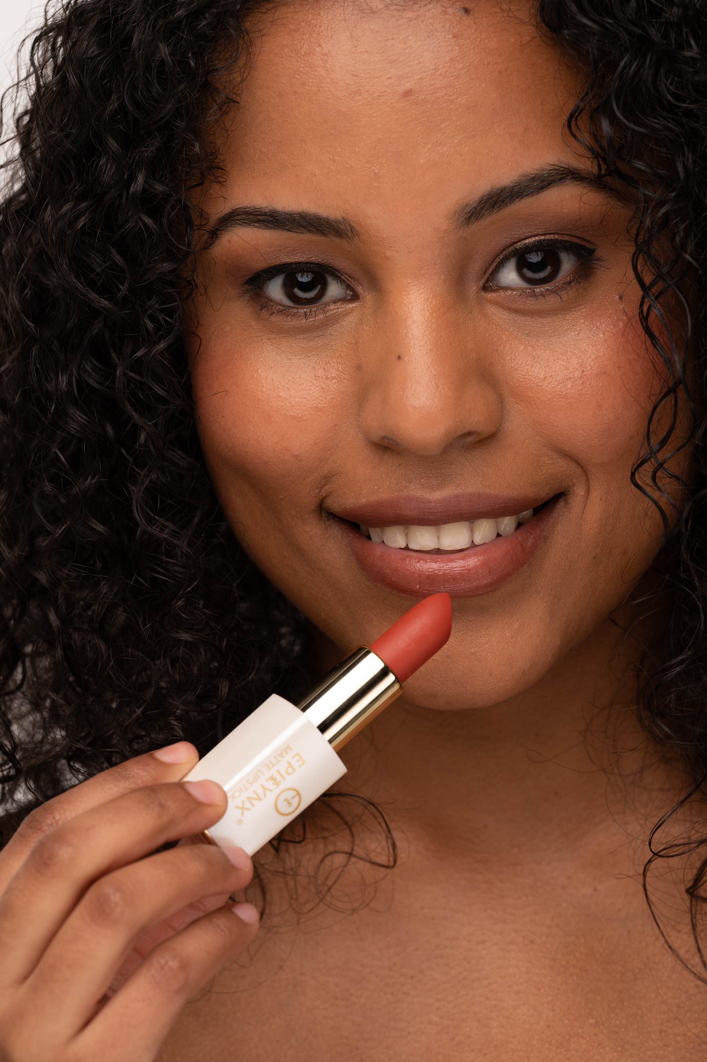 Intense Hydration Lipstick - Trending Wellness Store